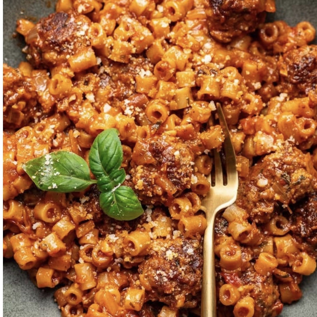 Pasta con albóndigas - receta de Jana Magen